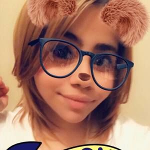 Meet your Posher, Briana